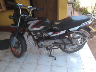 bajaj-ct100-2014